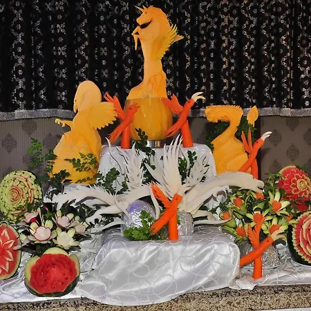 Royal Paradise אתר נופש סייד