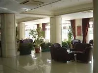אתר נופש Royal Paradise 4*