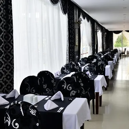 Side Royal Paradise