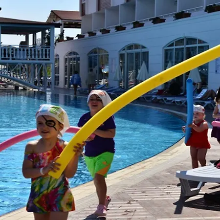 Royal Paradise Complex Side